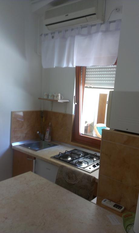 Guest House Villa Herbarium Slavonski Brod Kamer foto