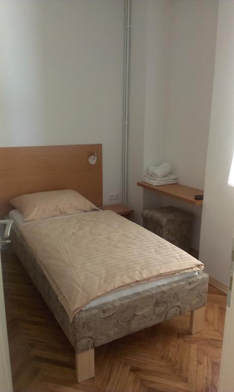 Guest House Villa Herbarium Slavonski Brod Kamer foto